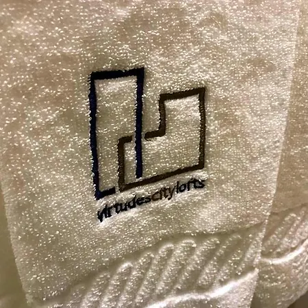 Virtudes Lofts 4* 波尔图