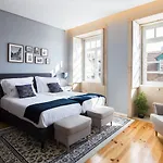 Hotell Virtudes Lofts Oporto