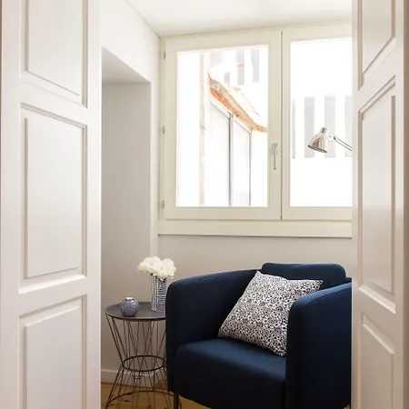 Отель Virtudes Lofts Порту